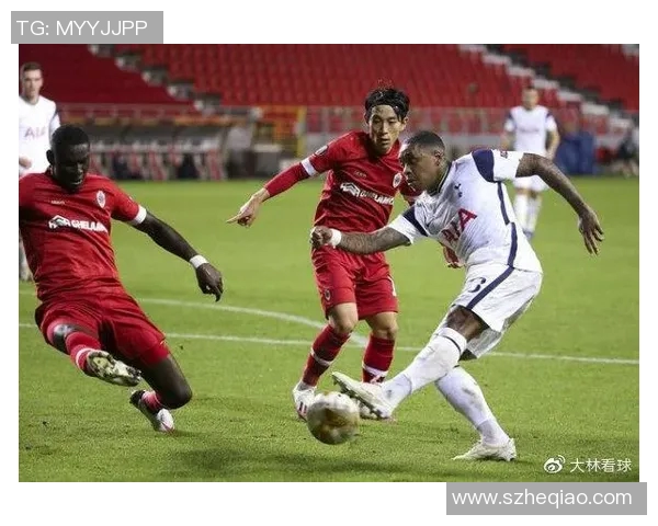 国际赛荷兰与秘鲁激战成和精彩进球回顾与分析