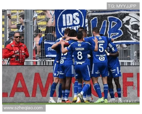 河床与亚特兰大竞技的对决分析及比赛前瞻探讨